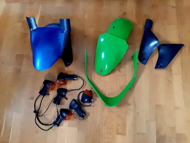 Díly Kawasaki Ninja zx6r / zx9r a jiné..
