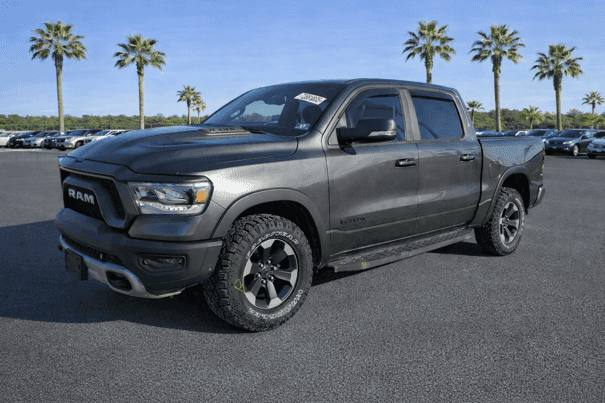 RAM 1500 REBEL ROK 2019 4x4 5.7 HEMI, NEHAVAROVANO, +DPH