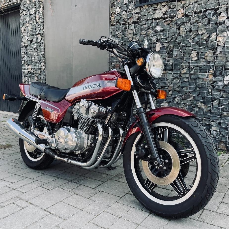 CB750 1981