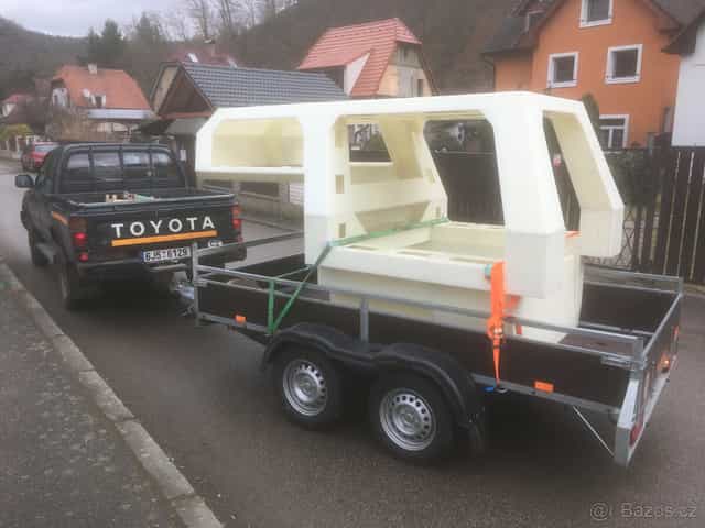 NÁSTAVBA PRACOVNÍ - OBYTNÁ PICKUP - CAMPER NOVÝ