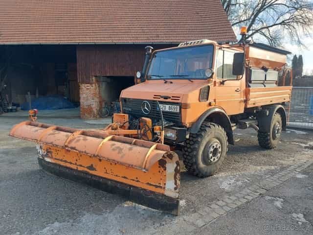 UNIMOG U 1650 4X4 + PŘÍSLUŠENSTVÍ