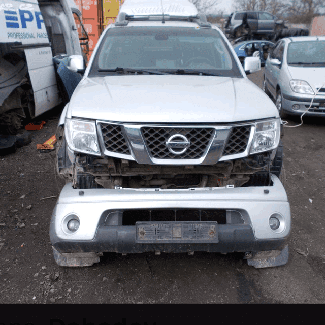 Nissan Navara 2.2d rok 2008 díly