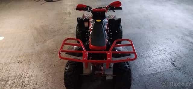 Dětská čtyřkolka