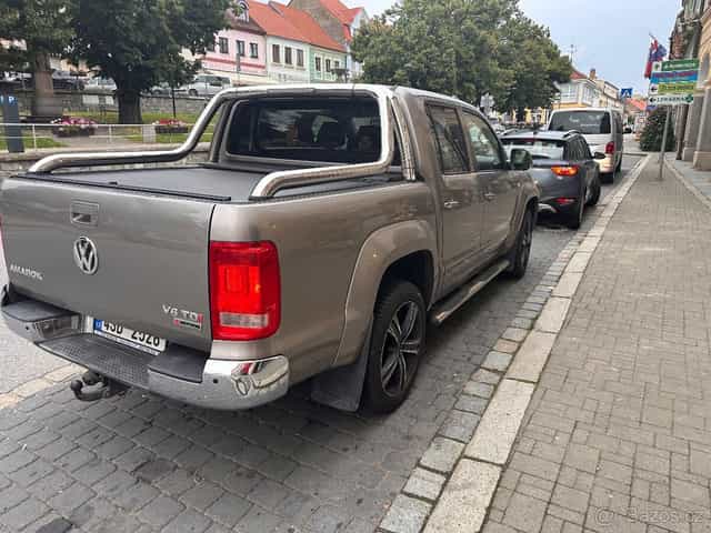 Prodám roletu i s rámem na Amarok 2017