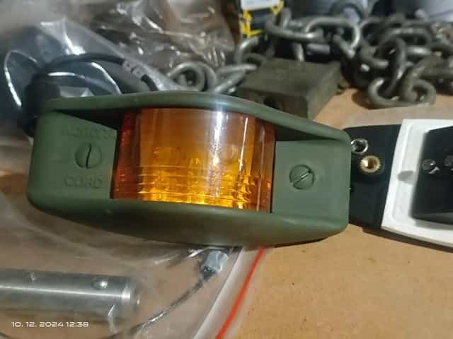 Pozice, světla, kontrolky Humvee Hummer H1