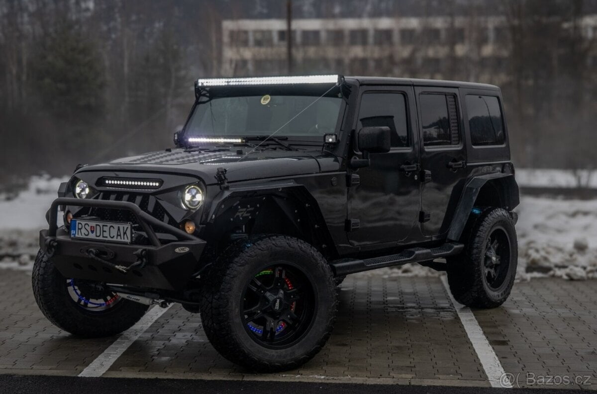 Jeep Wrangler Unlimited JK 3.6 V6 USA dovoz, 4x4, 4‑dverový