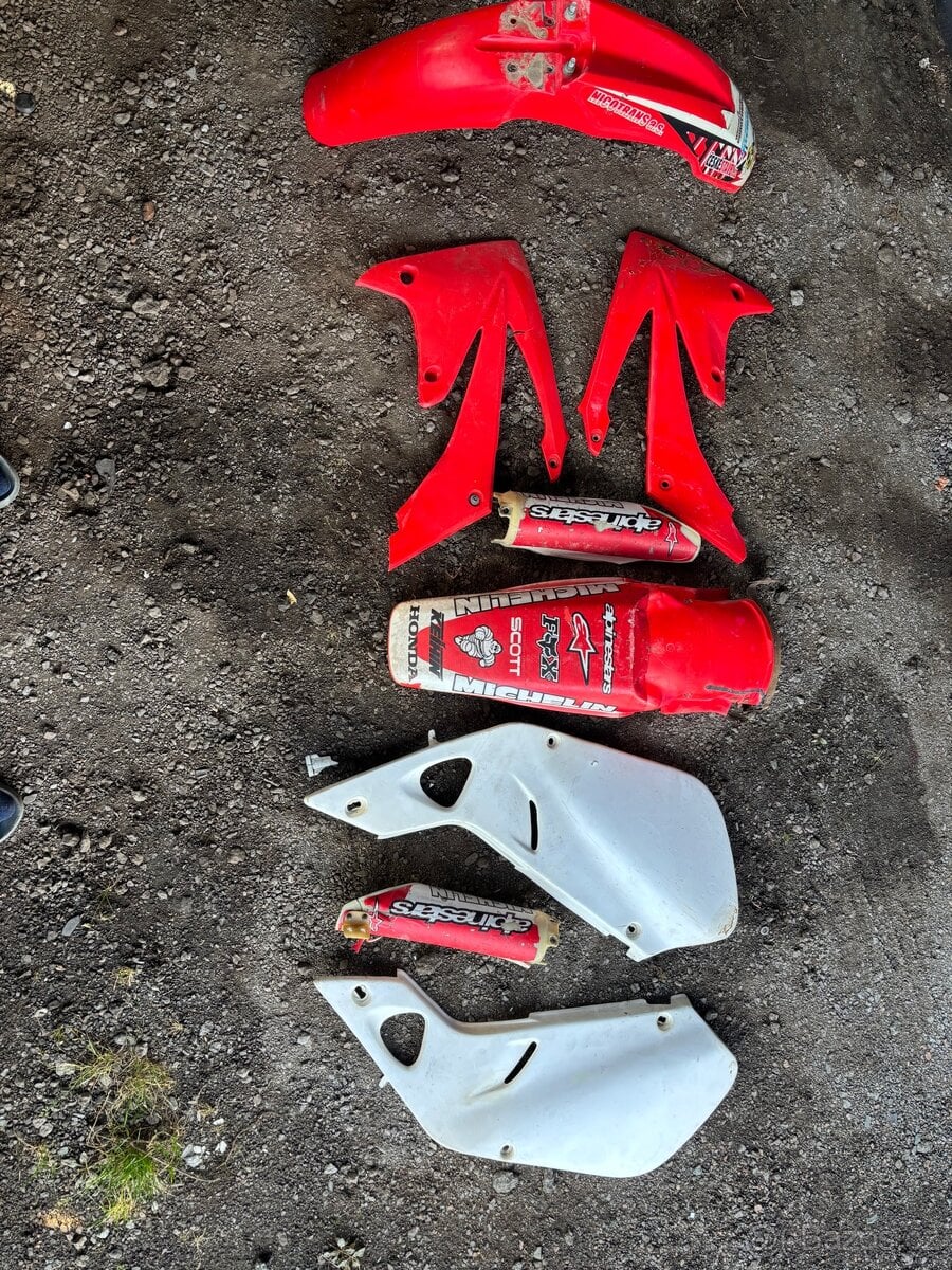 Sada plastů Honda cr 125