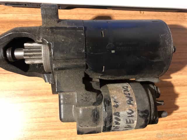 Prodám starter na BMW GS 1200