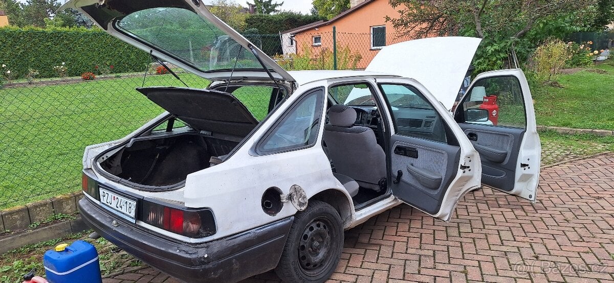 Ford sierra na díly