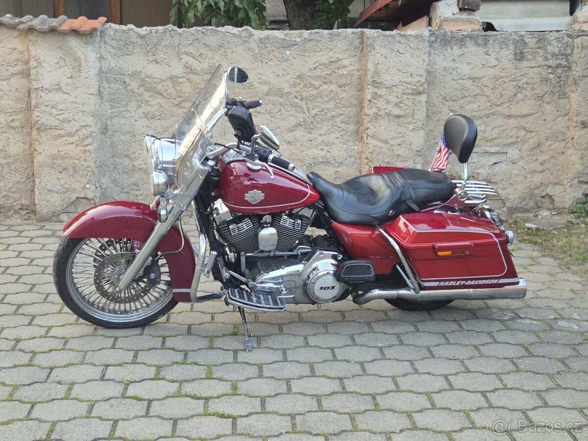 Harley davidson Road king FLHR 103