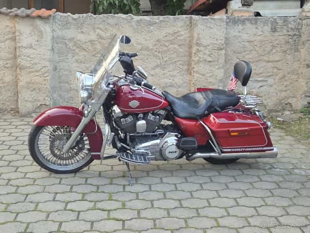 Harley davidson Road king FLHR 103