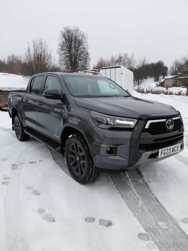Toyota Hilux 2,8D, r.v. 2024, Anglická verze