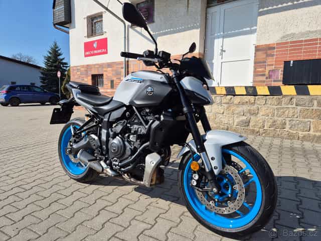 Prodám Yamaha MT-07 Y-AMT Ice Storm , r. v. 2025, ABS, 990km