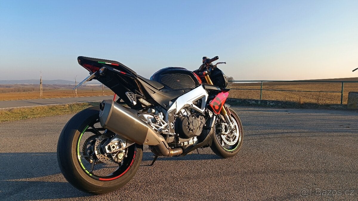 Aprilia Tuono V4 1100 RR 2019