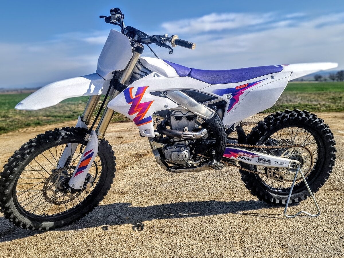 Yamaha YZ250F r.v.2024 53mth Edicia 50