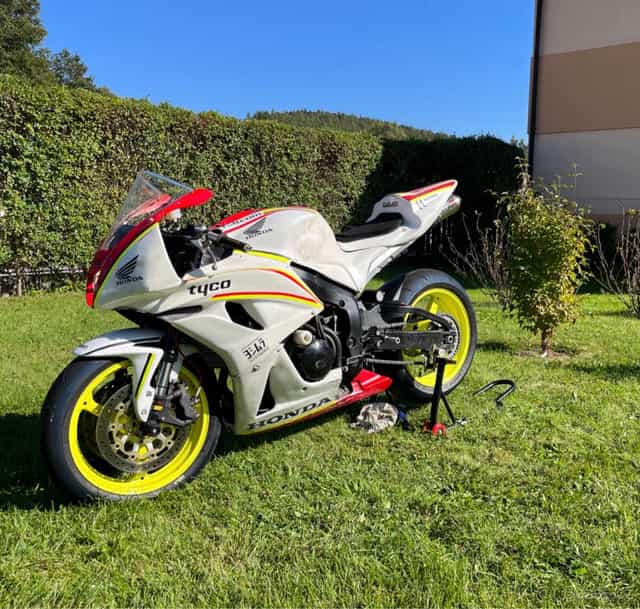 Okruhovka Honda CBR 600 RR, 2007