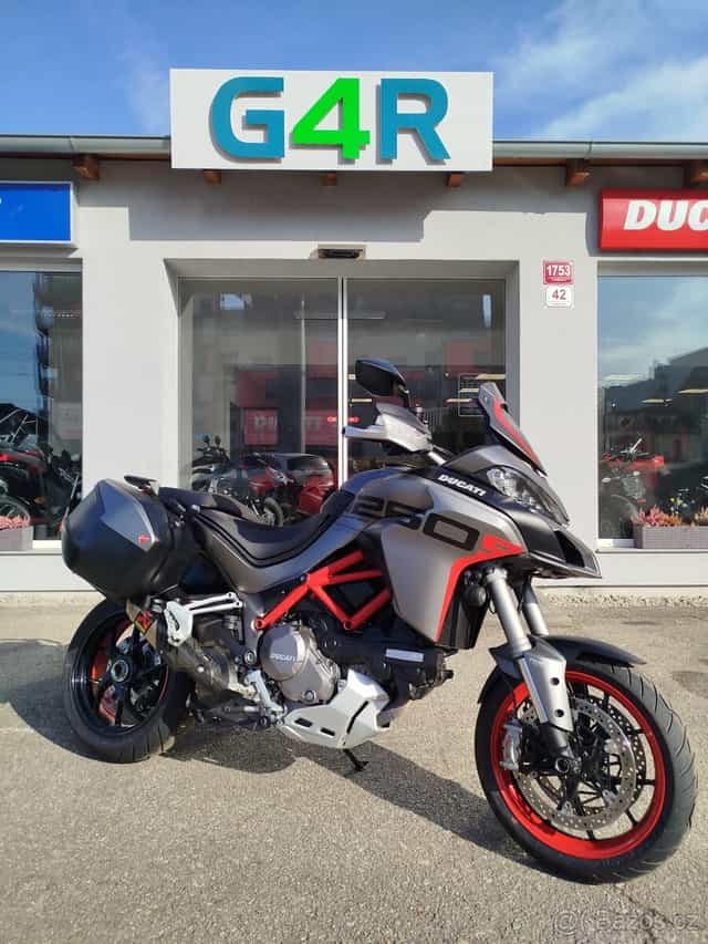 Ducati Multistrada 1260 S Grand Tour, ČR, Servis, Výfuk