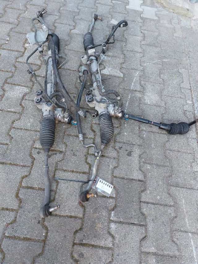 Řízení,těhlice,poloosa,kardan Nissan Navara D23 Alaskan7