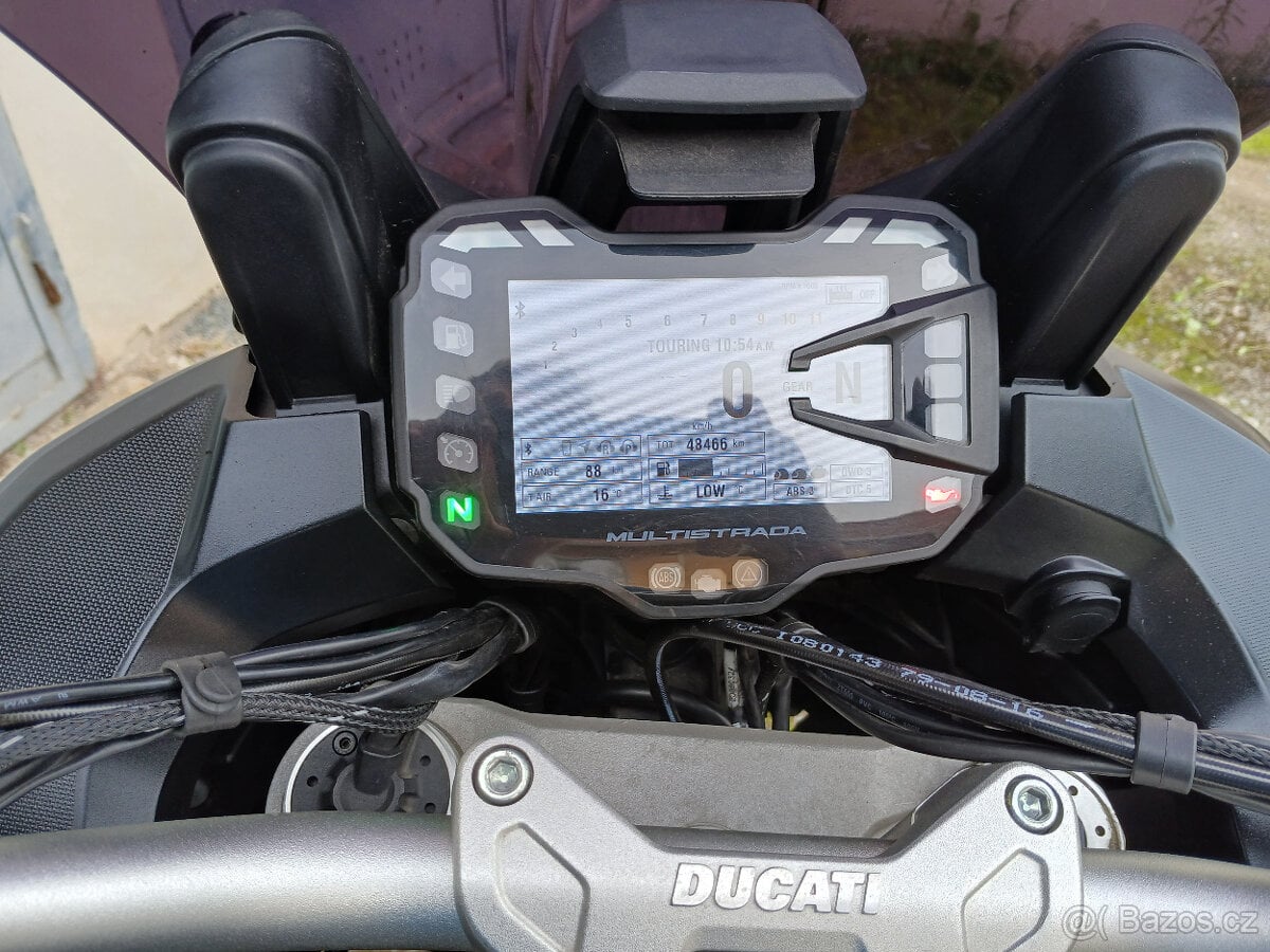 Ducati Multistrada 1200S