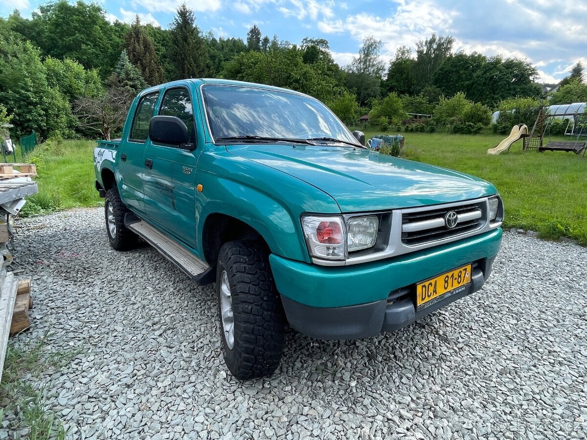 Toyota Hilux 2000