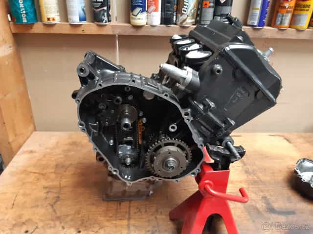 Motor Honda CBR600RR PC40