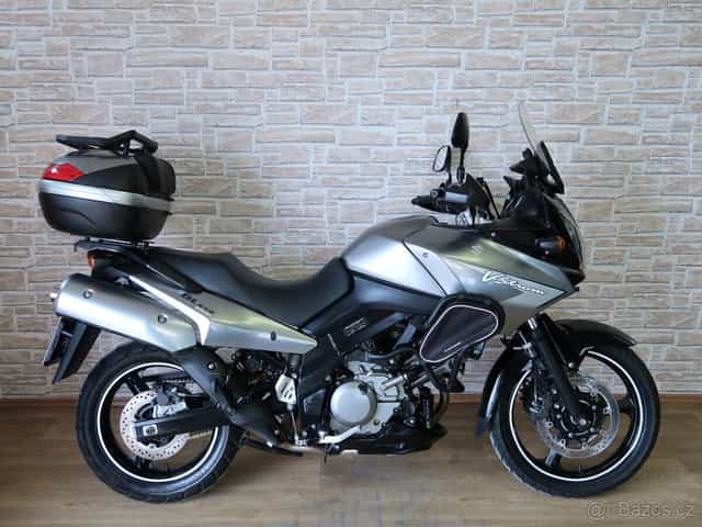 Suzuki DL650 V-Strom dobrý stav a výbava, po servisu