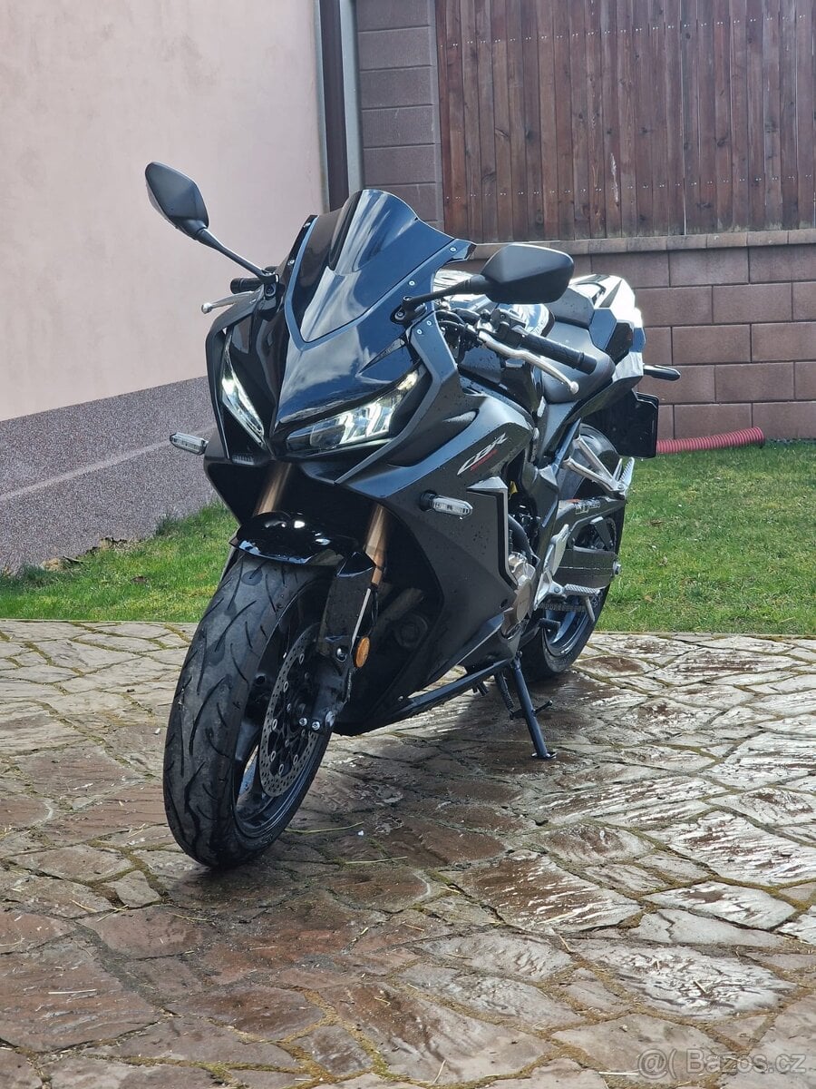 HONDA CBR650R (A2/A)