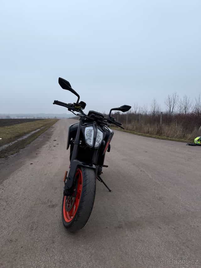 KTM duke 790 2020