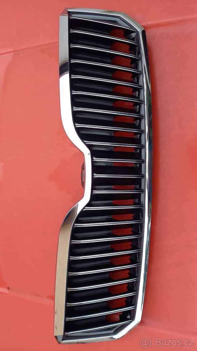 ŠKODA SUPERB II 2013- MŘÍŽKA S RÁMEČKEM