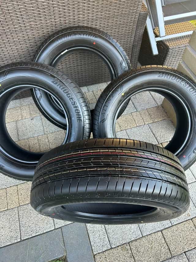 4x nové letní pneumatiky 8mm Bridgestone Alenza 001 225/65 R