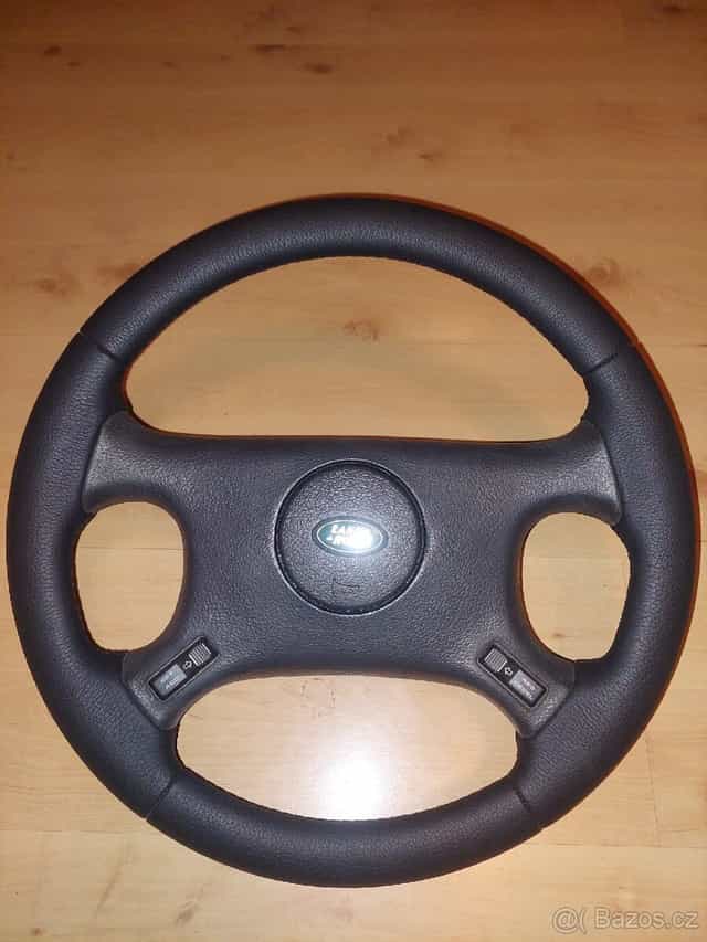 Land rover discovery volant