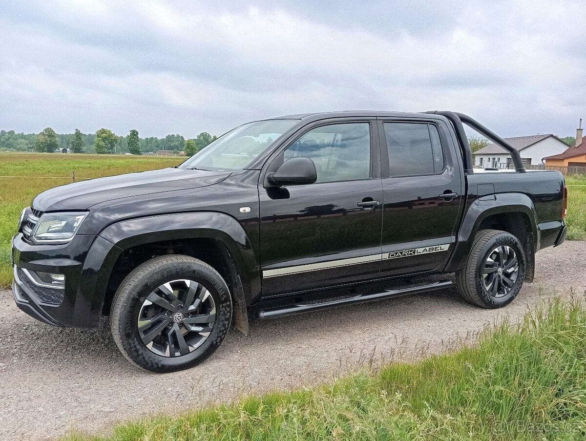 VW Amarok 3.0 Tdi V6 150kw Dark Label, 1.majitel