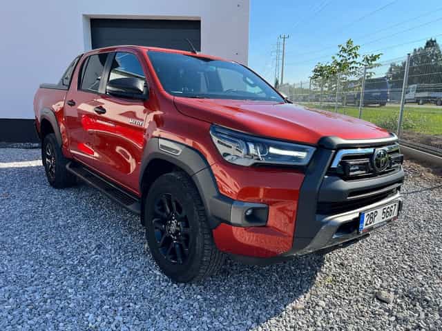 Toyota Hilux Sport 2.8D-4D 4x4