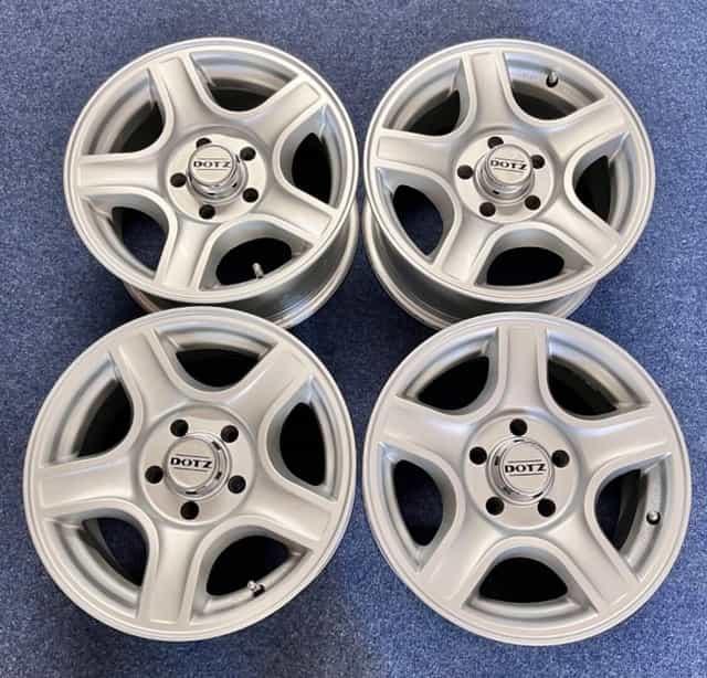 5x114,3 R15 alu disky Jeep Cherokee - TOP STAV