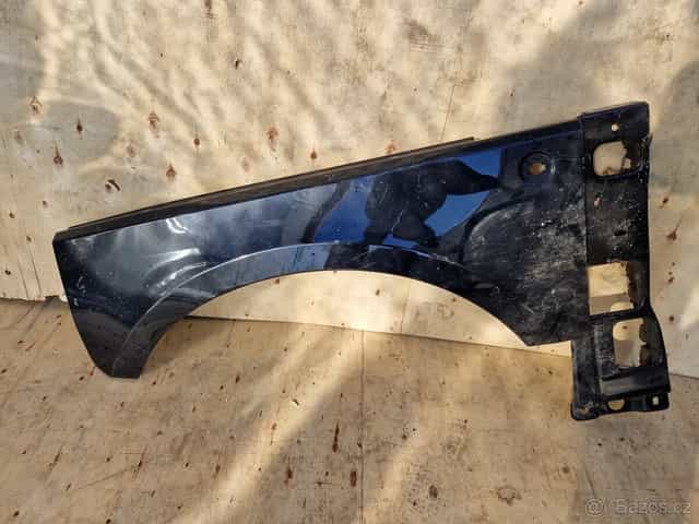 Prodám l.p.blatník, z.nárazník na Range Rover 01-06