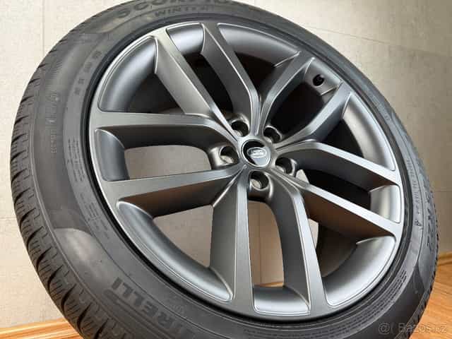 Originál zimní kola Range Rover Sport R22