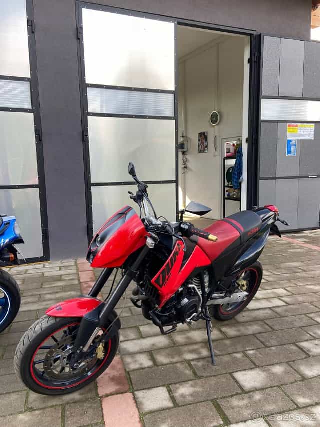 Prodám KTM Duke 640 LC4, r.v.2001