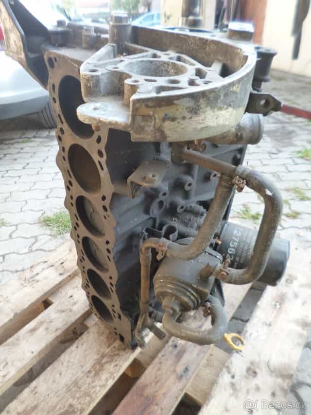 Blok motoru 2,8TD Nissan Patrol Y60