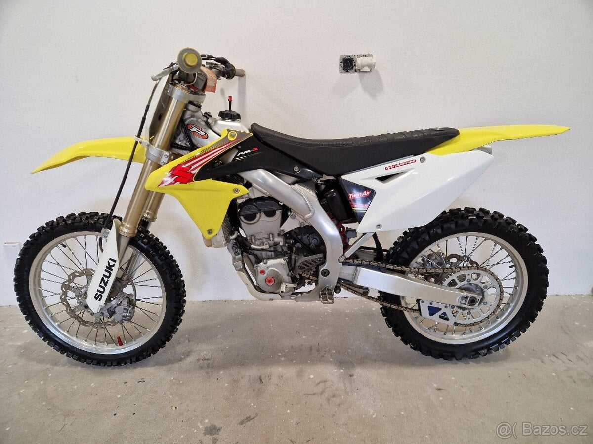 Suzuki RMZ 450 model 2011