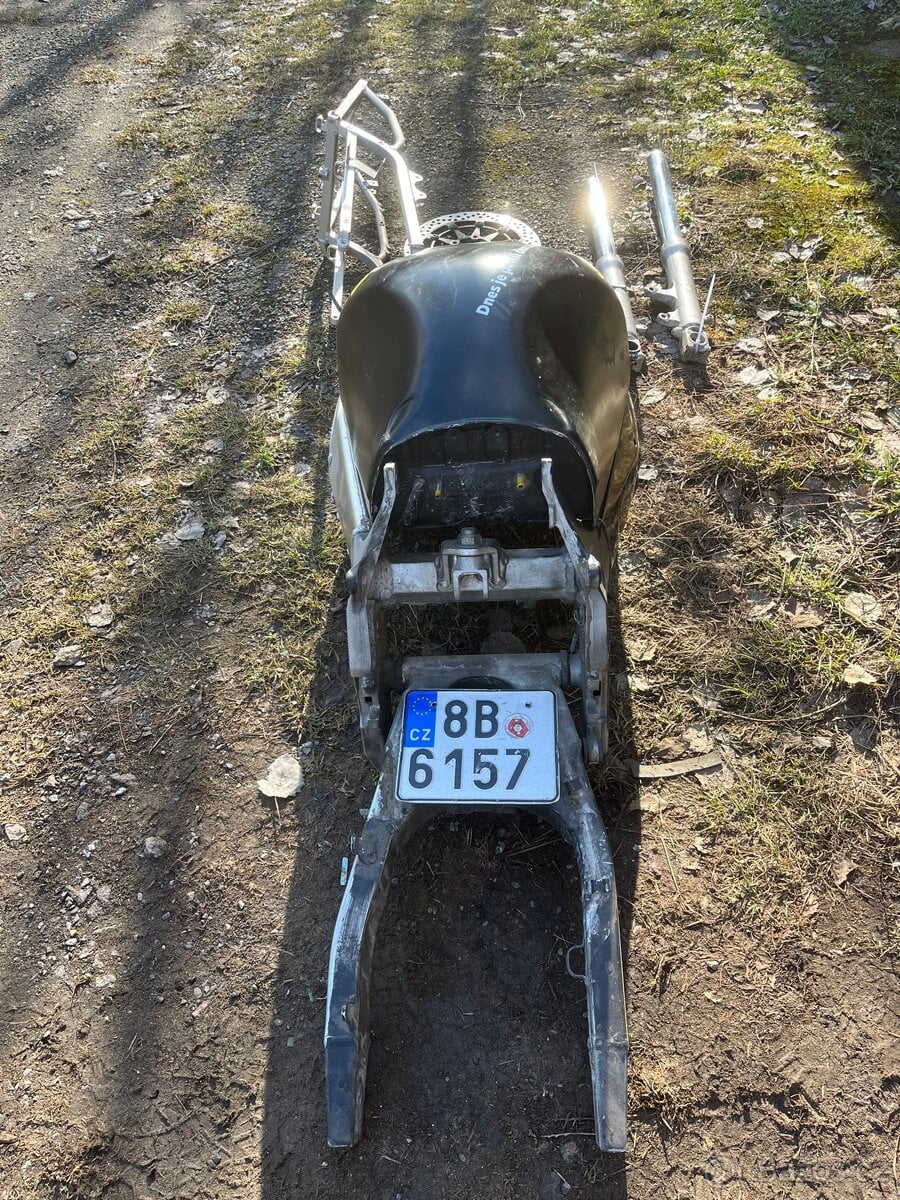 Suzuki GSXR 600 SRAD 1998 S TP