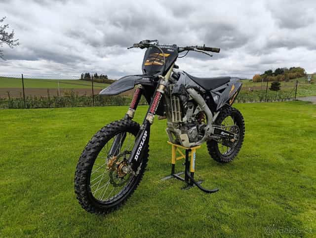 Suzuki RMZ 450 MX Motocross Motokros