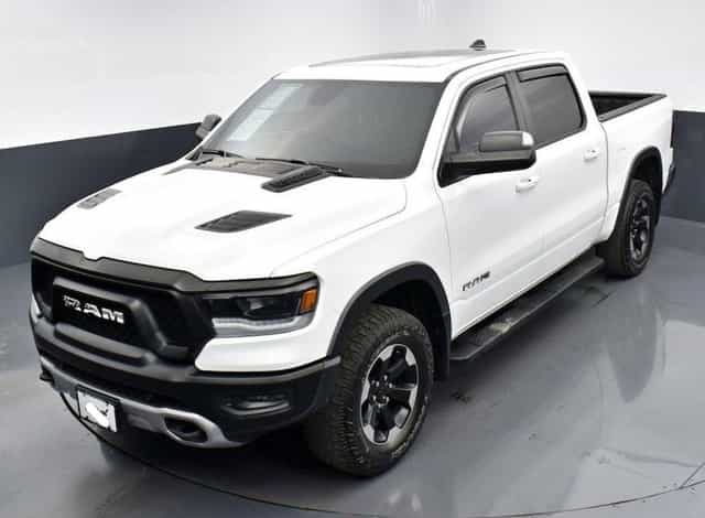 Dodge RAM 1500 Rebel 4x4 5,7 Hemi