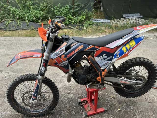 Ktm sx85 bez investic sednout a jezdit