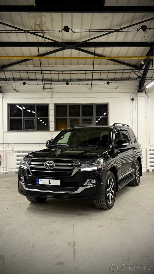 Toyota Land Cruiser 4.5 V8 Diesel, 2019, 130 000 km