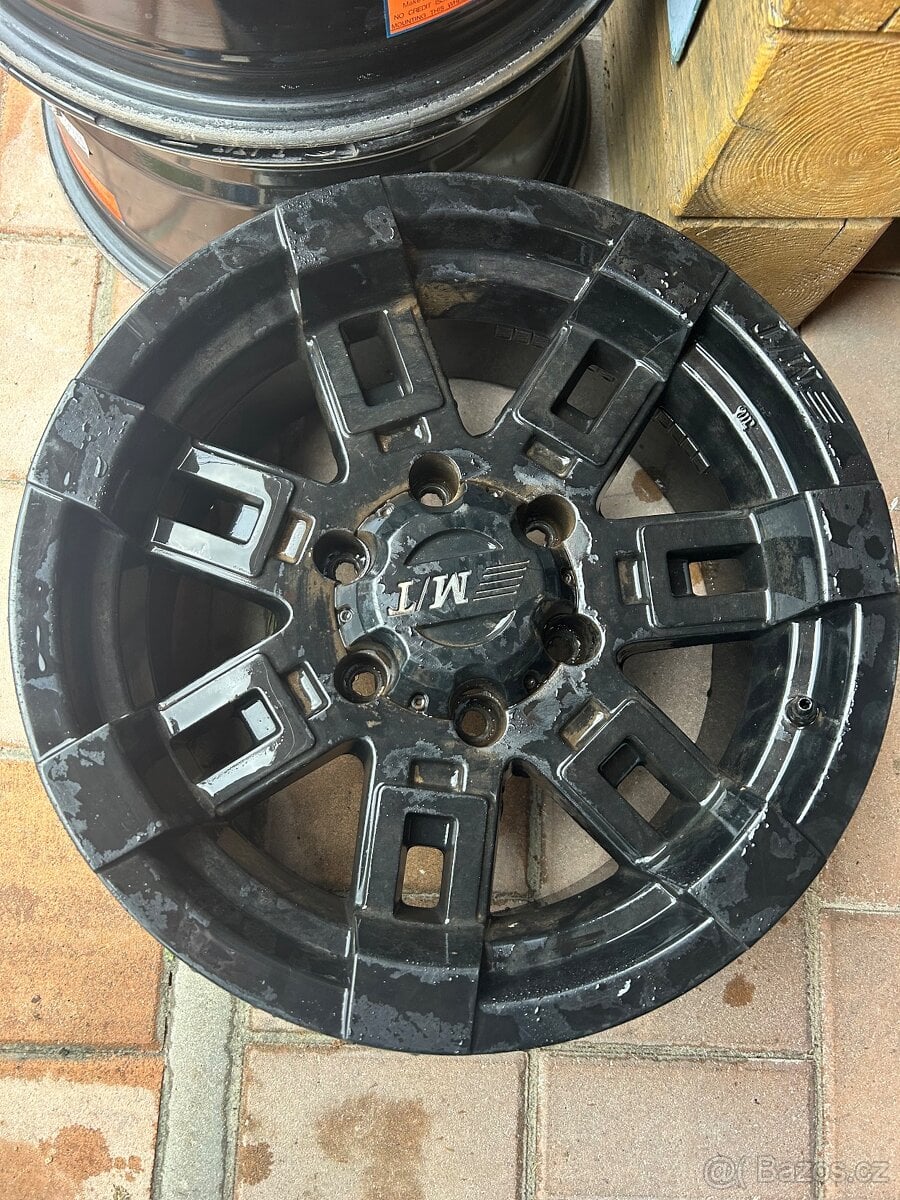 Alu kola 6x139,7 R16