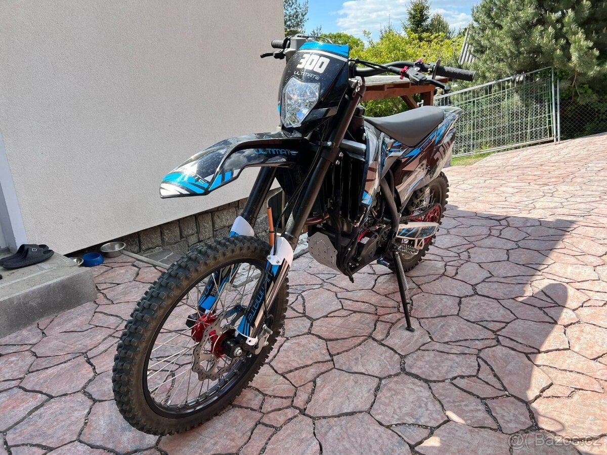 Motocross Ultimate NC 300 cc 21x18 startér/6 kvalt manuál/
