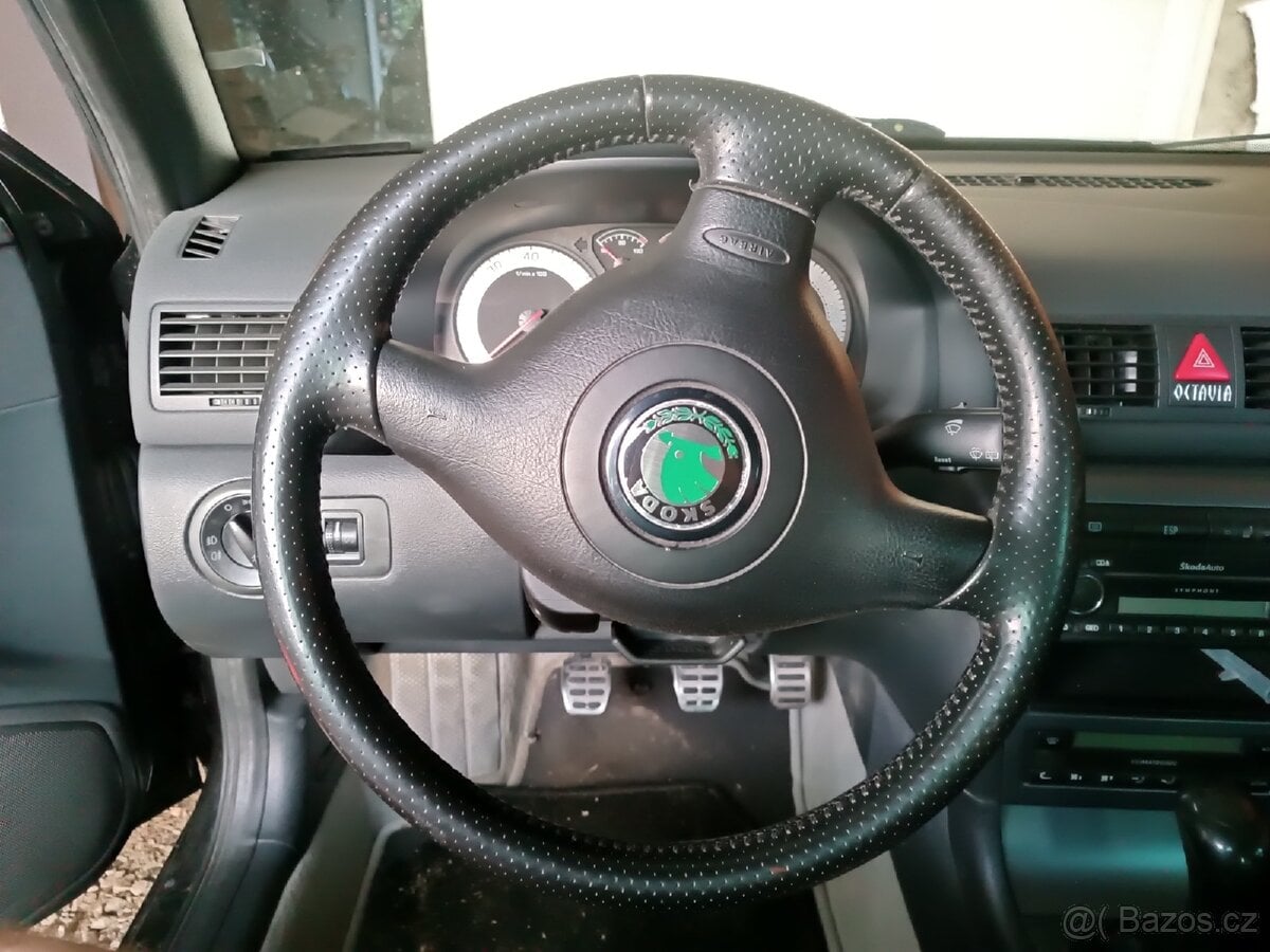 Tříramenný volant Škoda Octavia 1 RS 132kw 1.8T