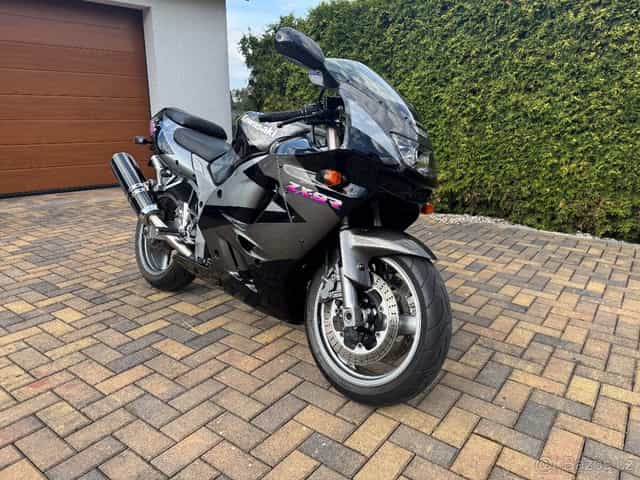 Kawasaki ZX9R 1995