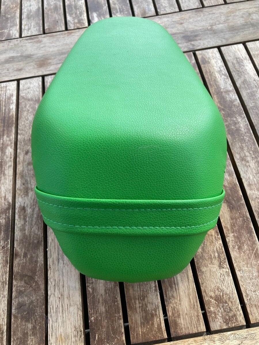 Sedačka Kawasaki z900