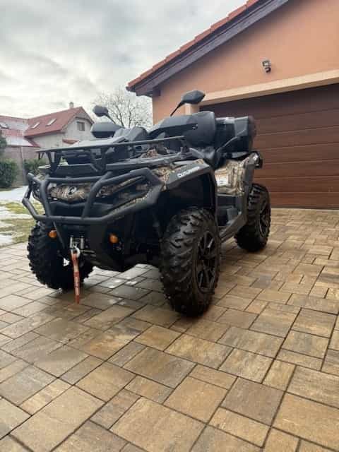 Can-am Outlander Max 650 XT